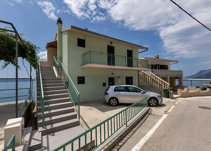 View Blue Apartments